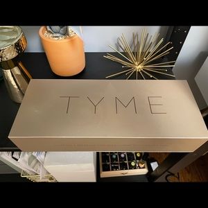 Tyme hair iron